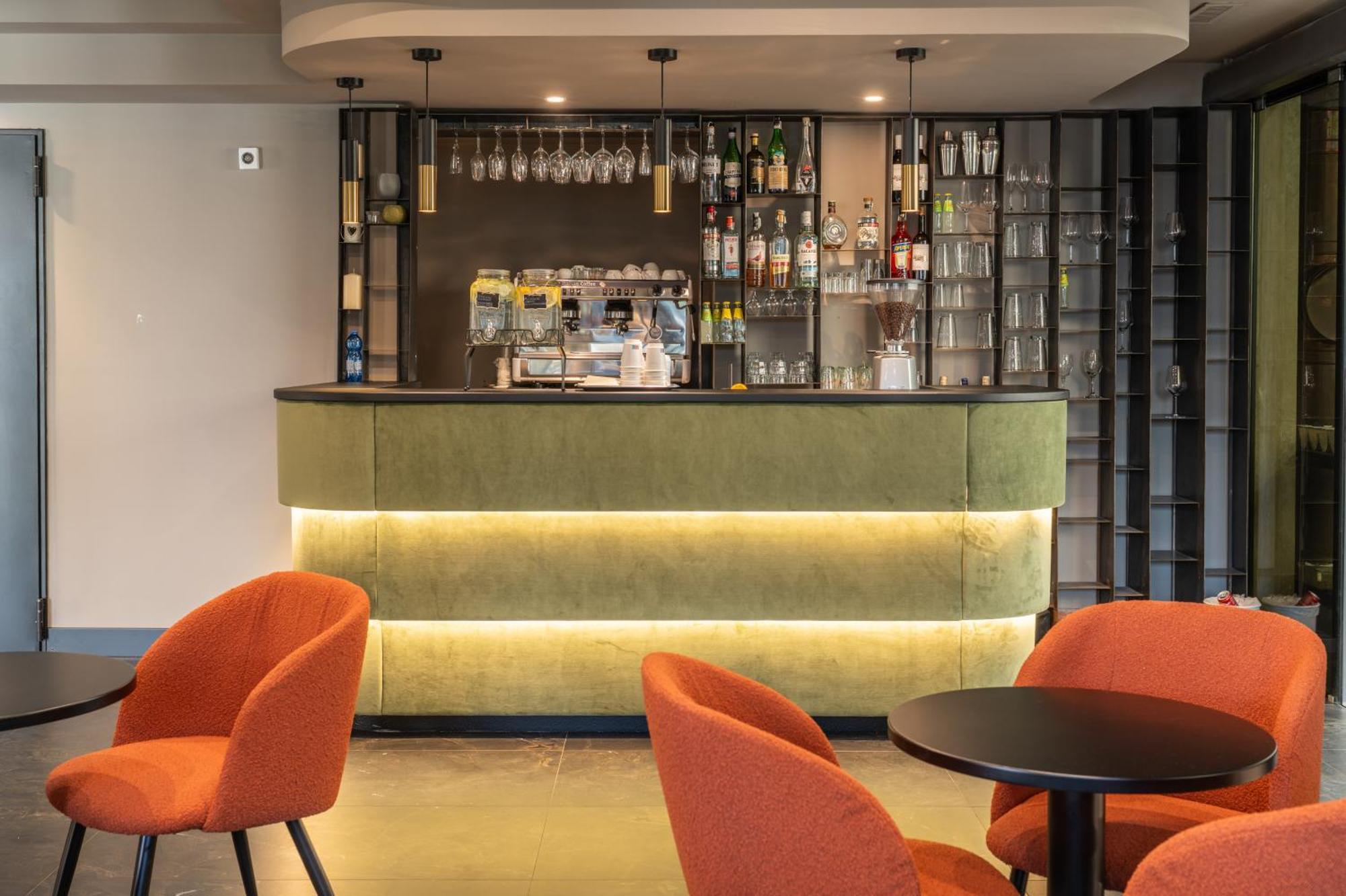 Garner Hotel Rome Aurelia By Ihg Roma Eksteriør bilde