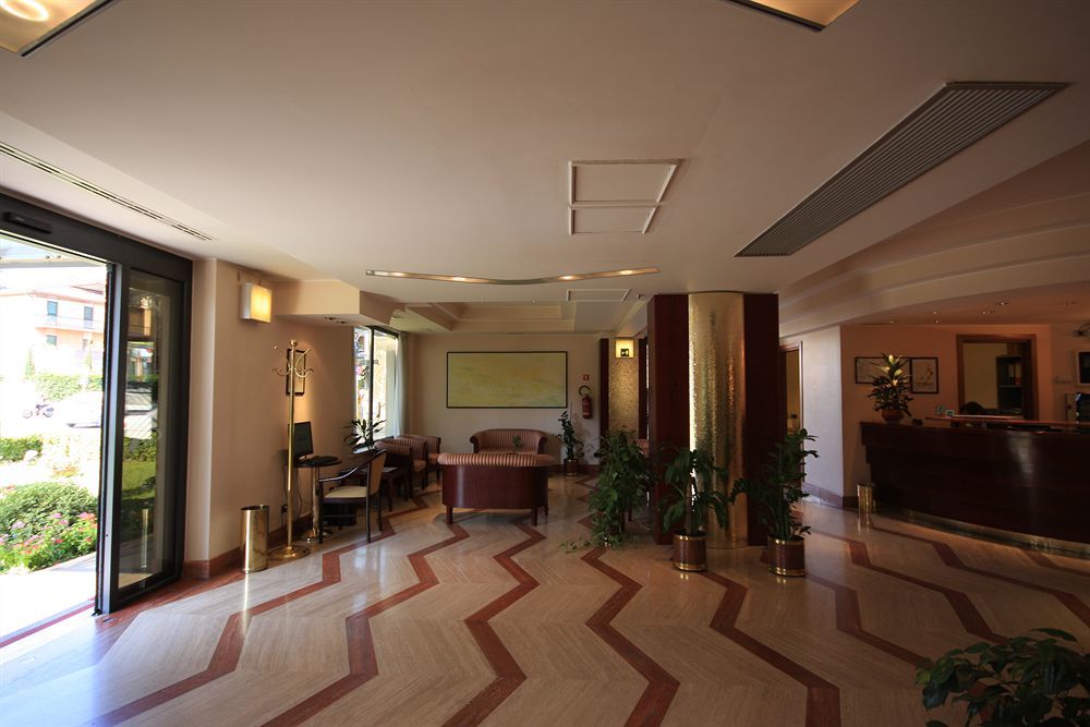 Garner Hotel Rome Aurelia By Ihg Roma Eksteriør bilde