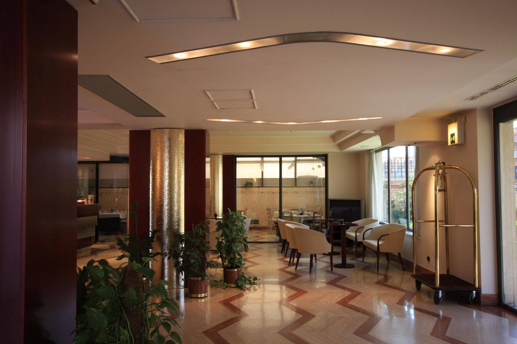 Garner Hotel Rome Aurelia By Ihg Roma Eksteriør bilde